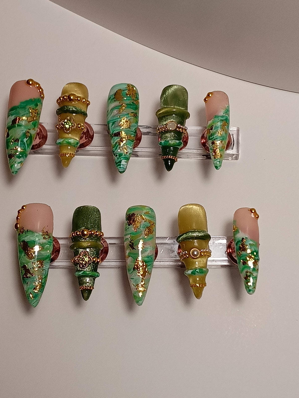Luxury Stiletto Jade Bangle Press On Nail set