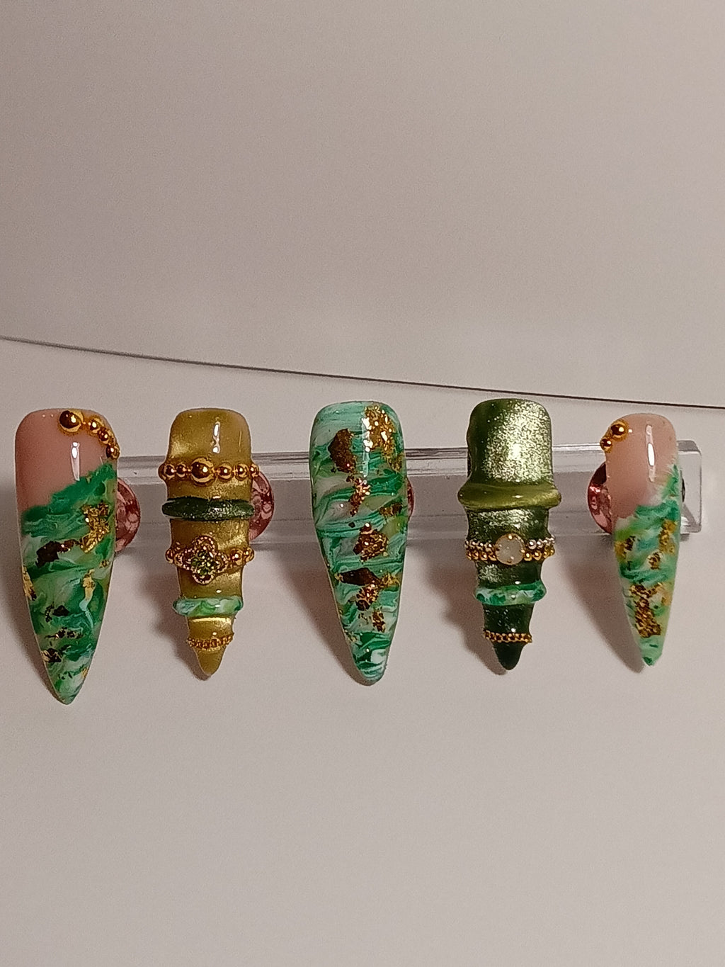 Luxury Stiletto Jade Bangle Press On Nail set