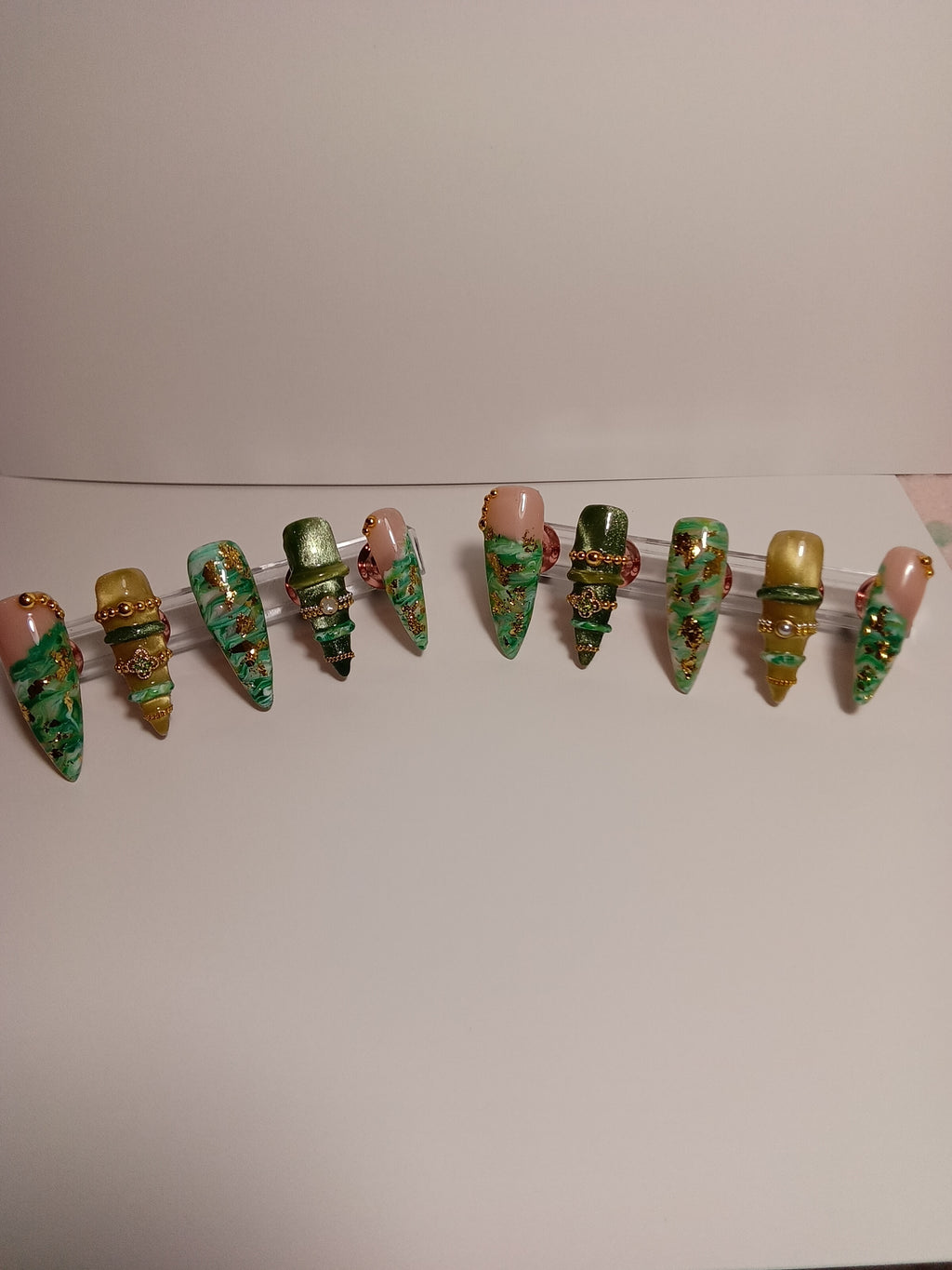Luxury Stiletto Jade Bangle Press On Nail set