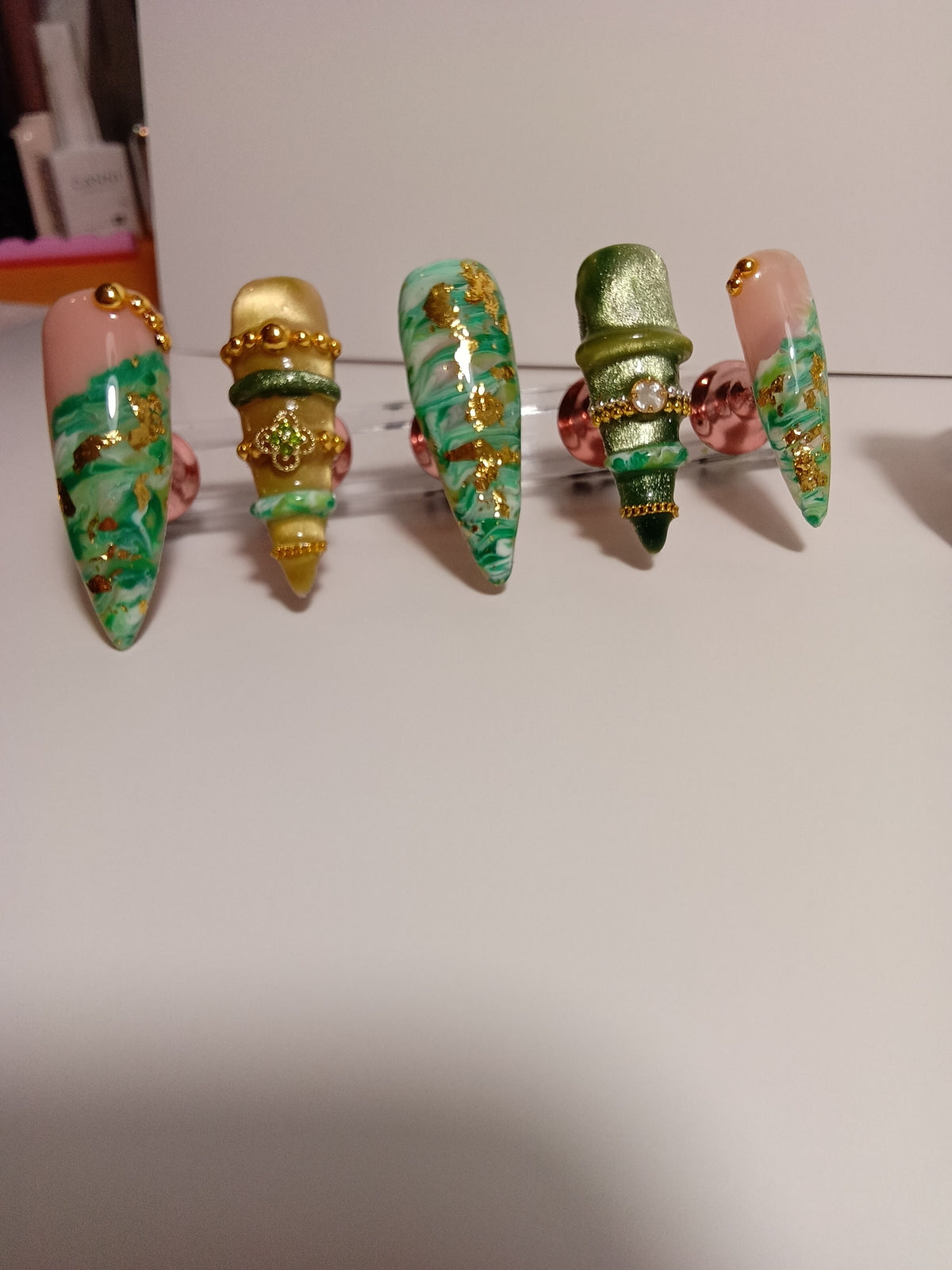 Luxury Stiletto Jade Bangle Press On Nail set