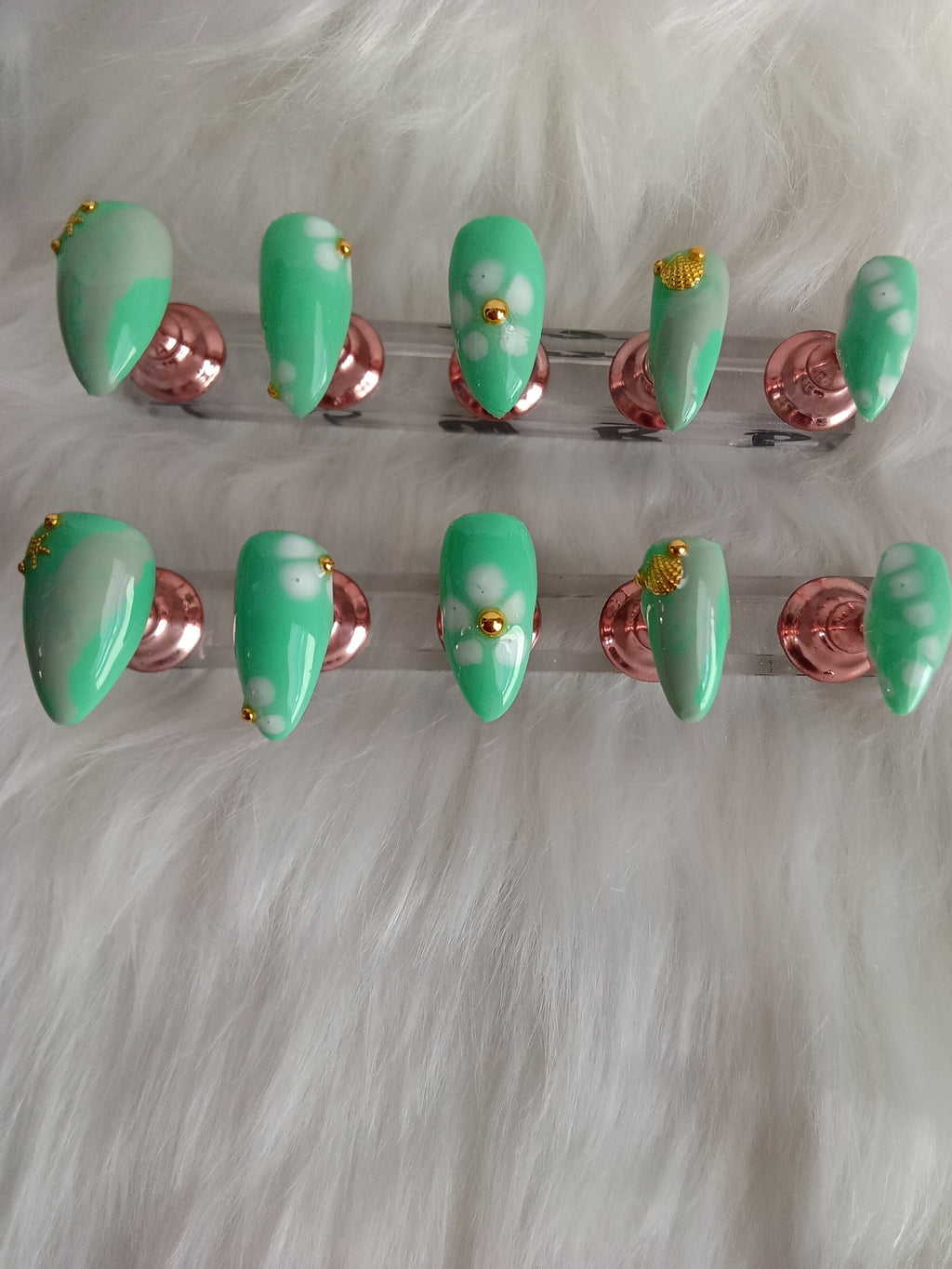 Handmade Mint Green Press On set