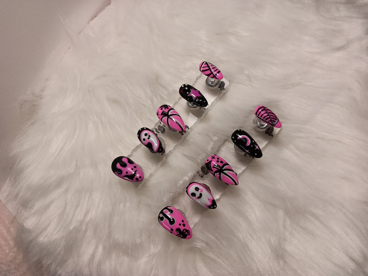 Cutsie Pink and Black Halloween Press On set