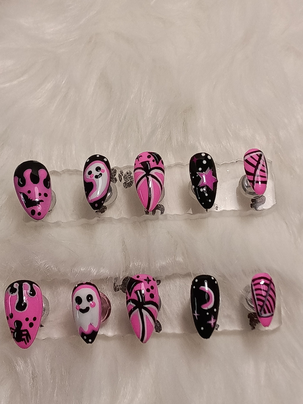 Cutsie Pink and Black Halloween Press On set