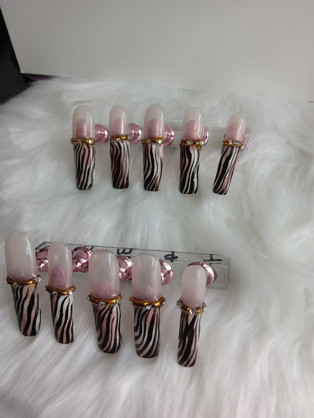 Exotic Zebra Print Press On set