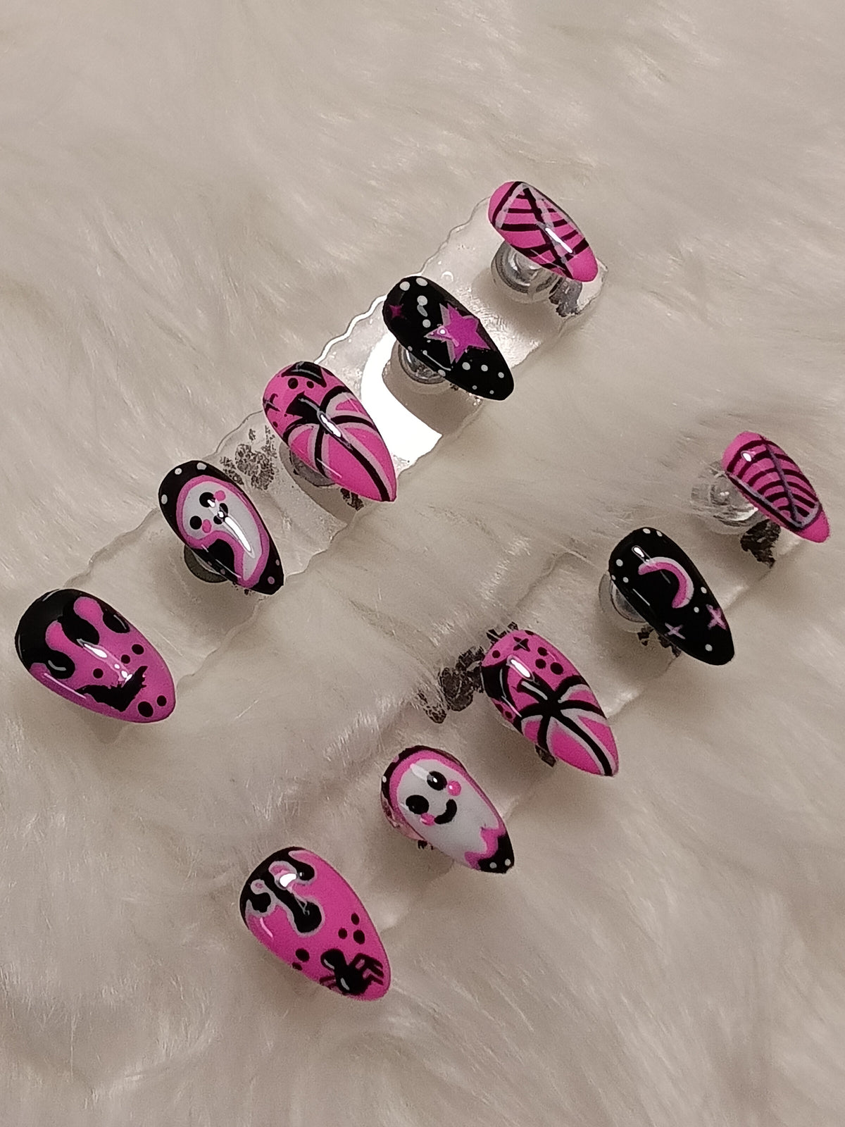 Cutsie Pink and Black Halloween Press On set