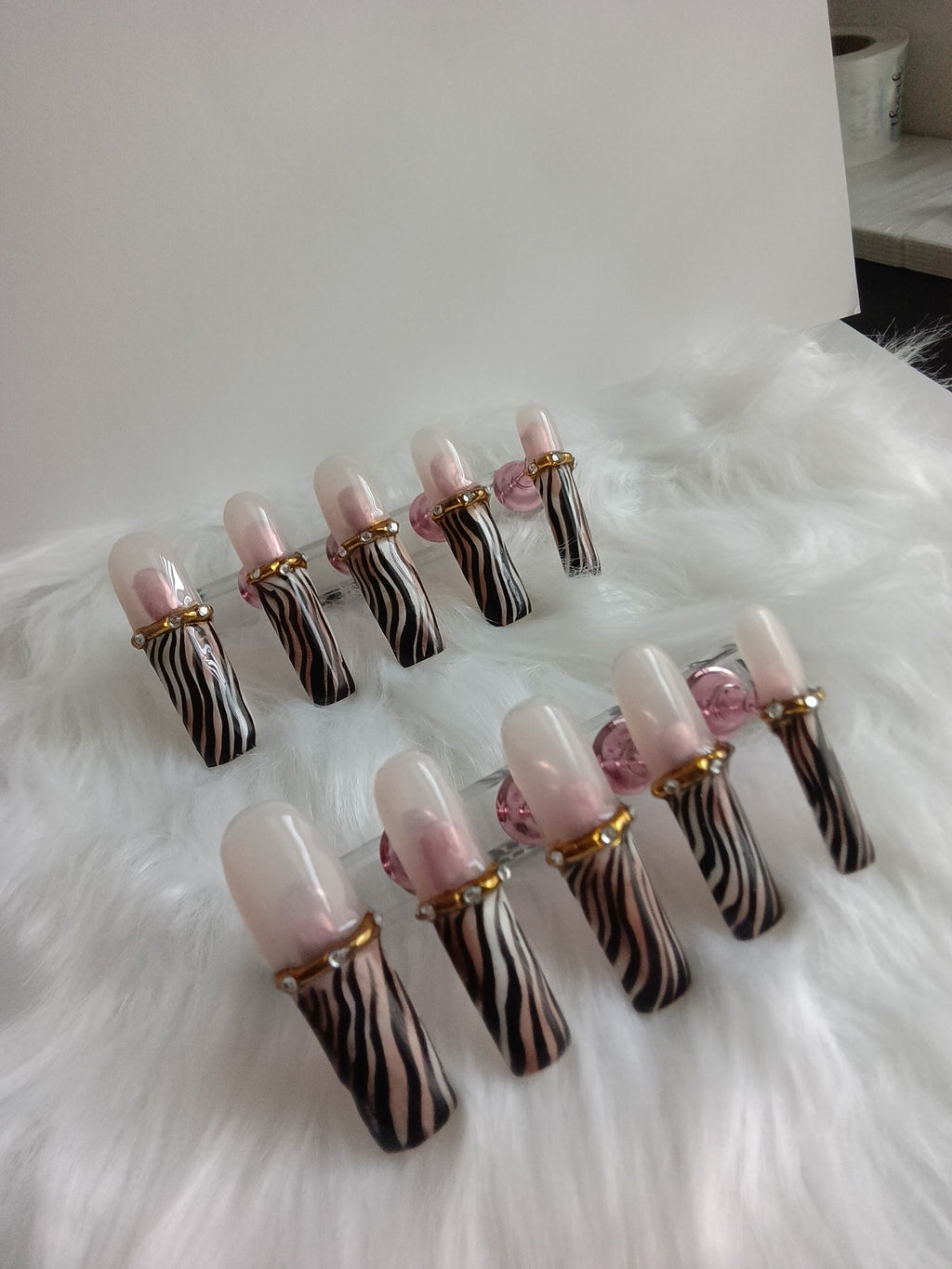 Exotic Zebra Print Press On set