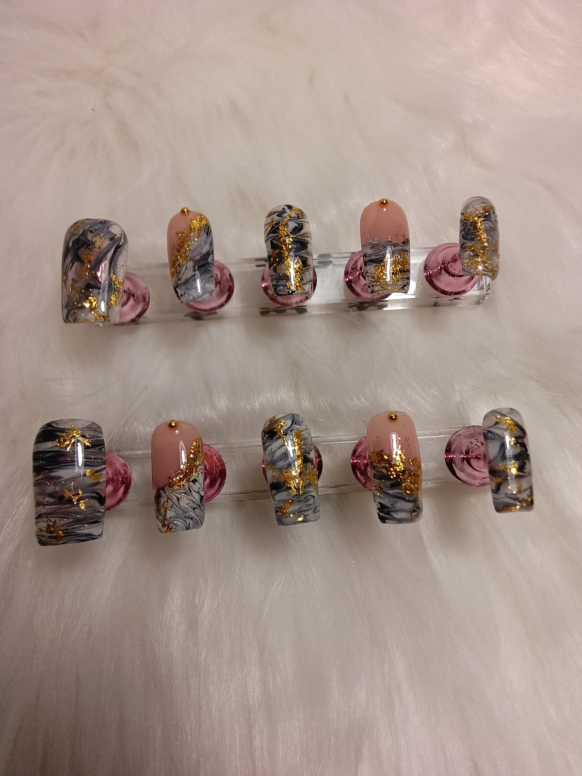 Elegant Black and White Marble Press On nail set