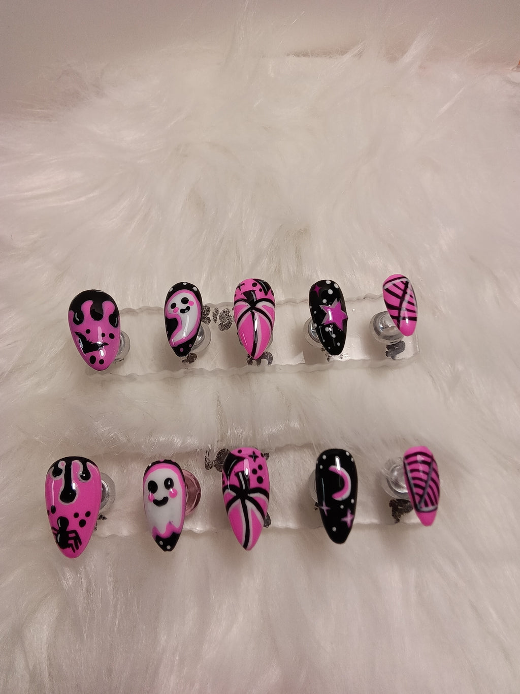 Cutsie Pink and Black Halloween Press On set