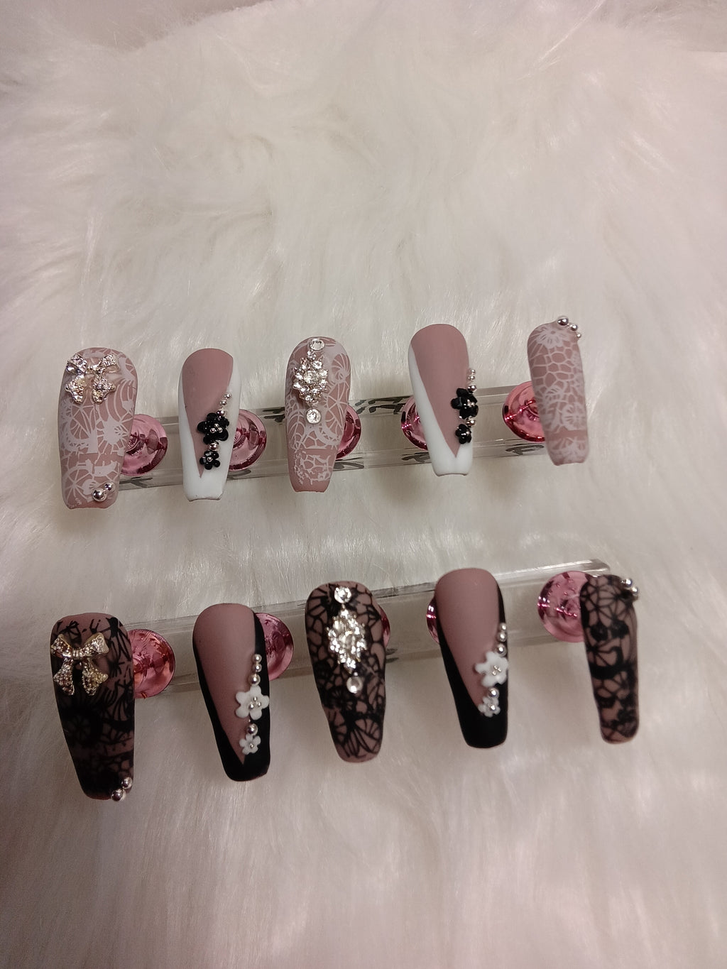 Elegant Matte Black and White Lace Press On nail set