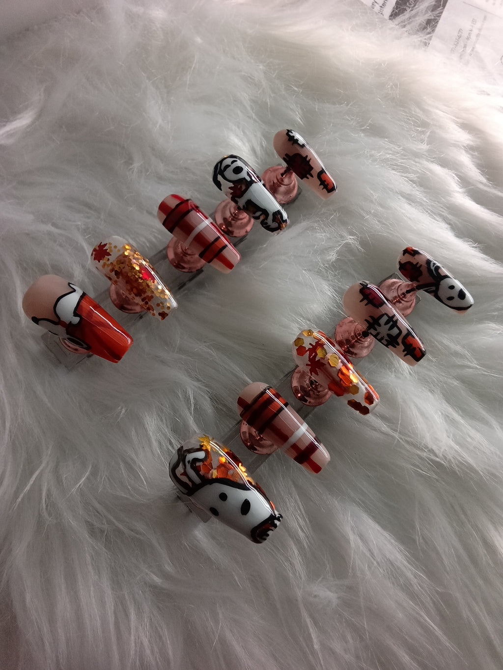 Snoopy Fall inspired Press On set
