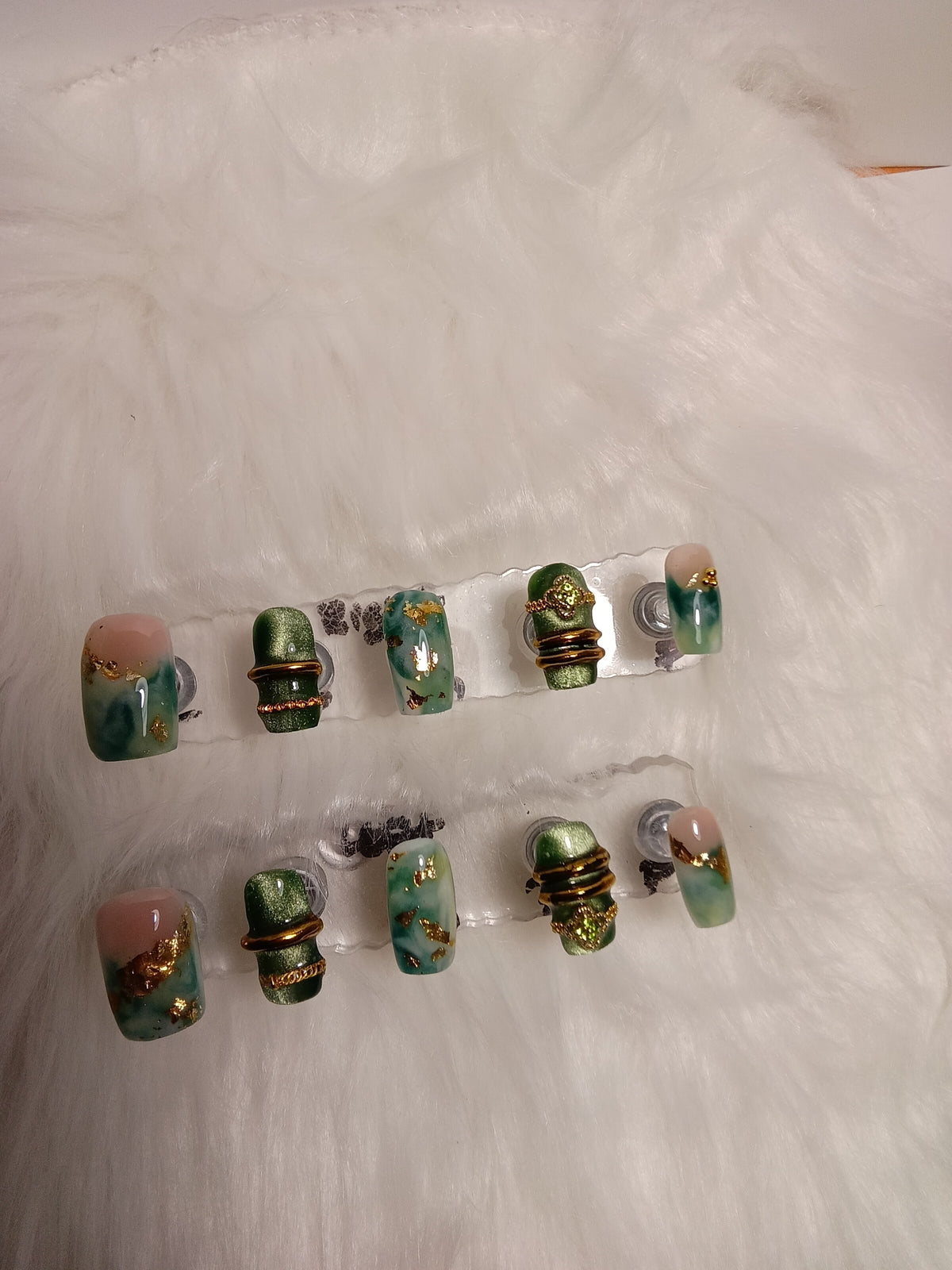 Elegant Jade Bangle Press On nail set